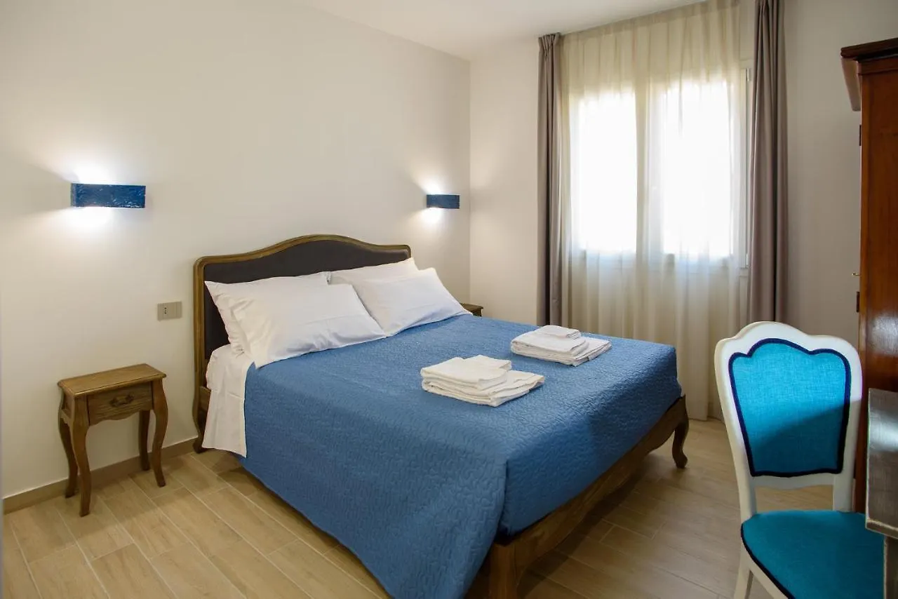 Central Station Apartments - Fanale Rentals Παλέρμο 0*,  Ιταλία
